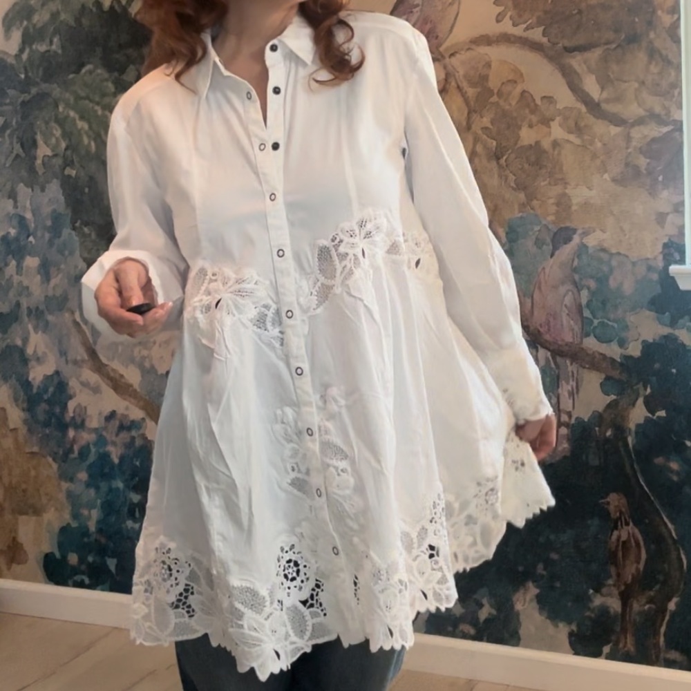Free people Constance Floral Lace Long Sleeve
Mini Shirtdress size S